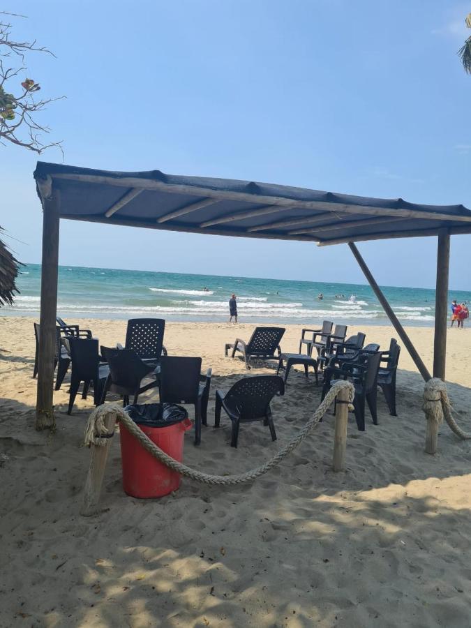 Cabana Los Abuelos Coveñas Εξωτερικό φωτογραφία